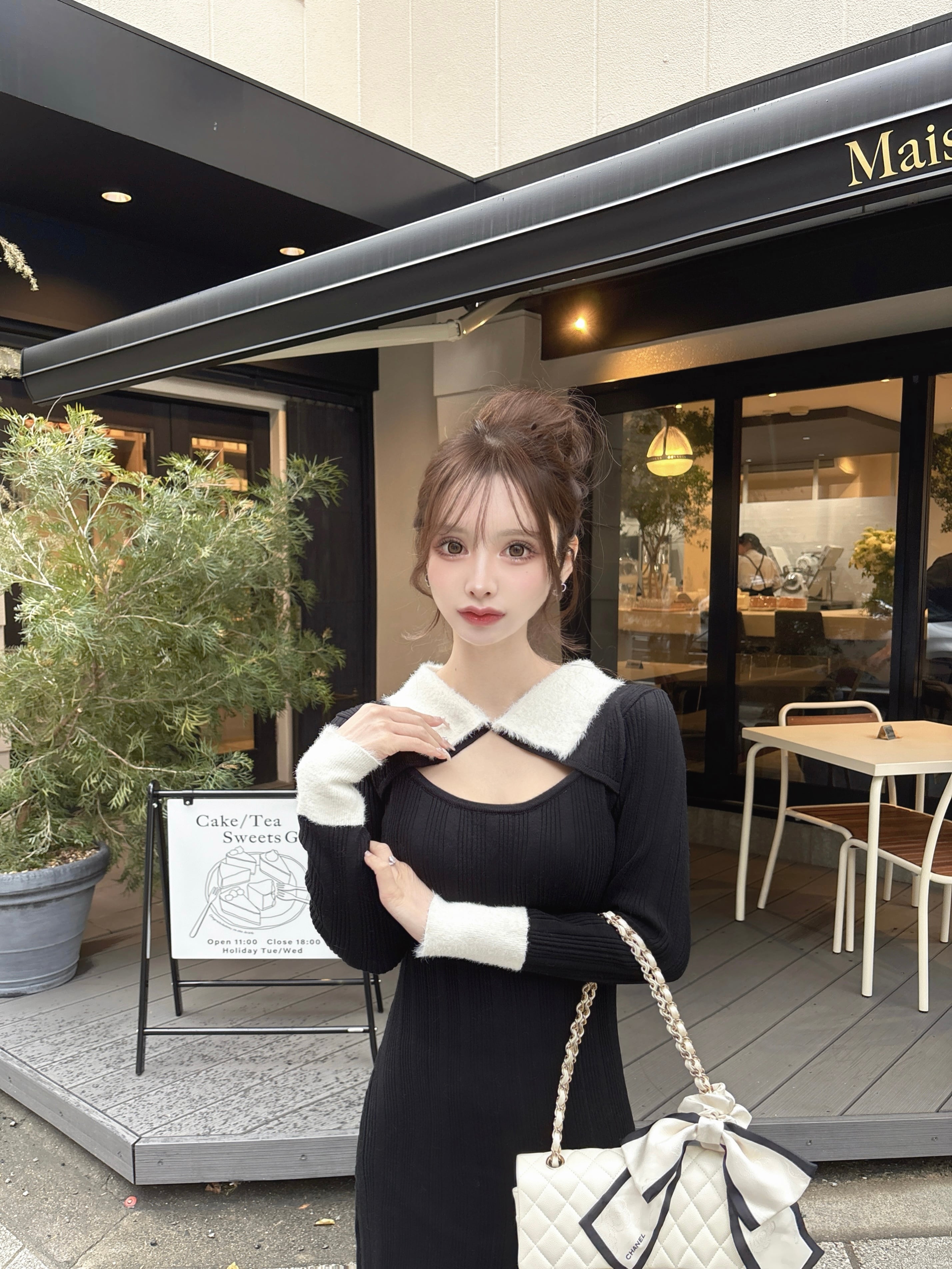 Bi color collar long onepiece