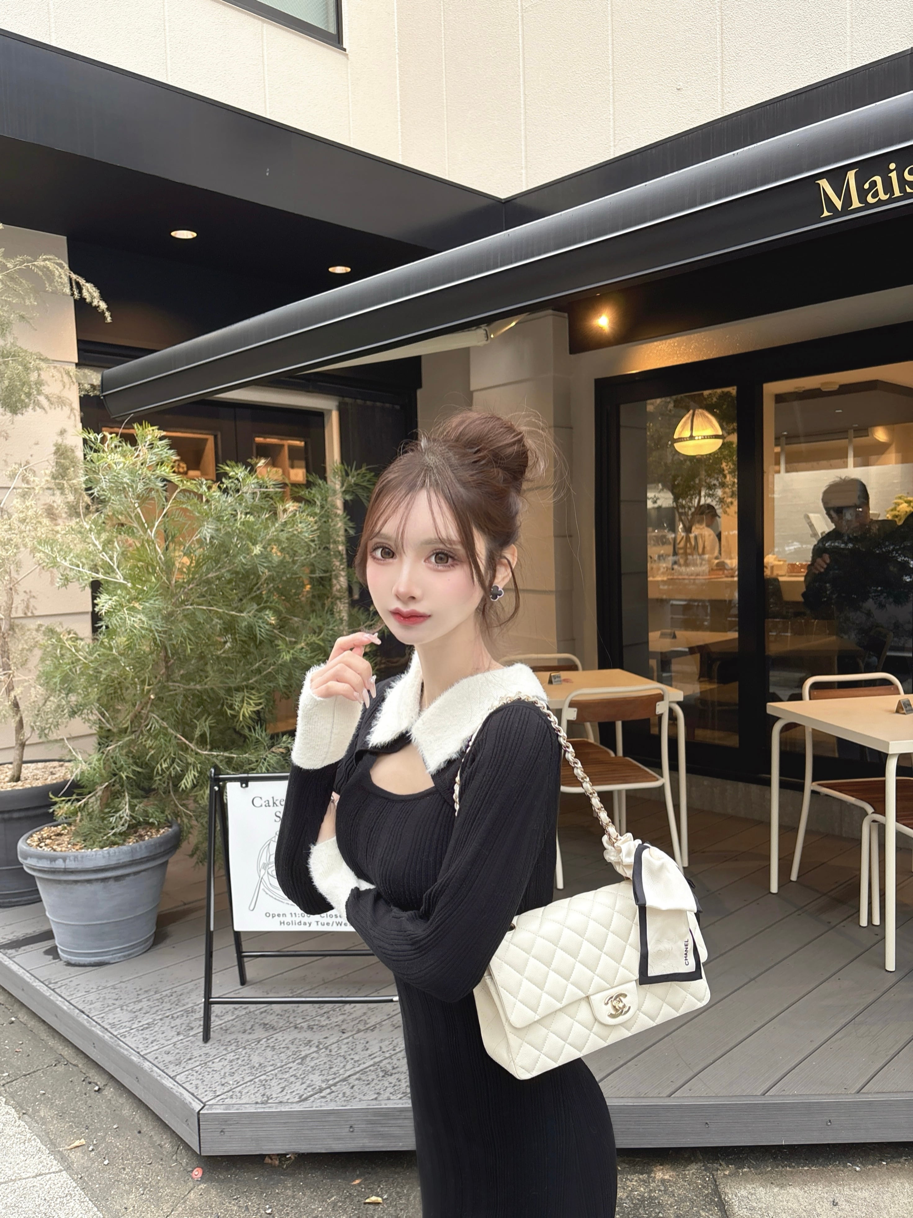 Bi color collar long onepiece