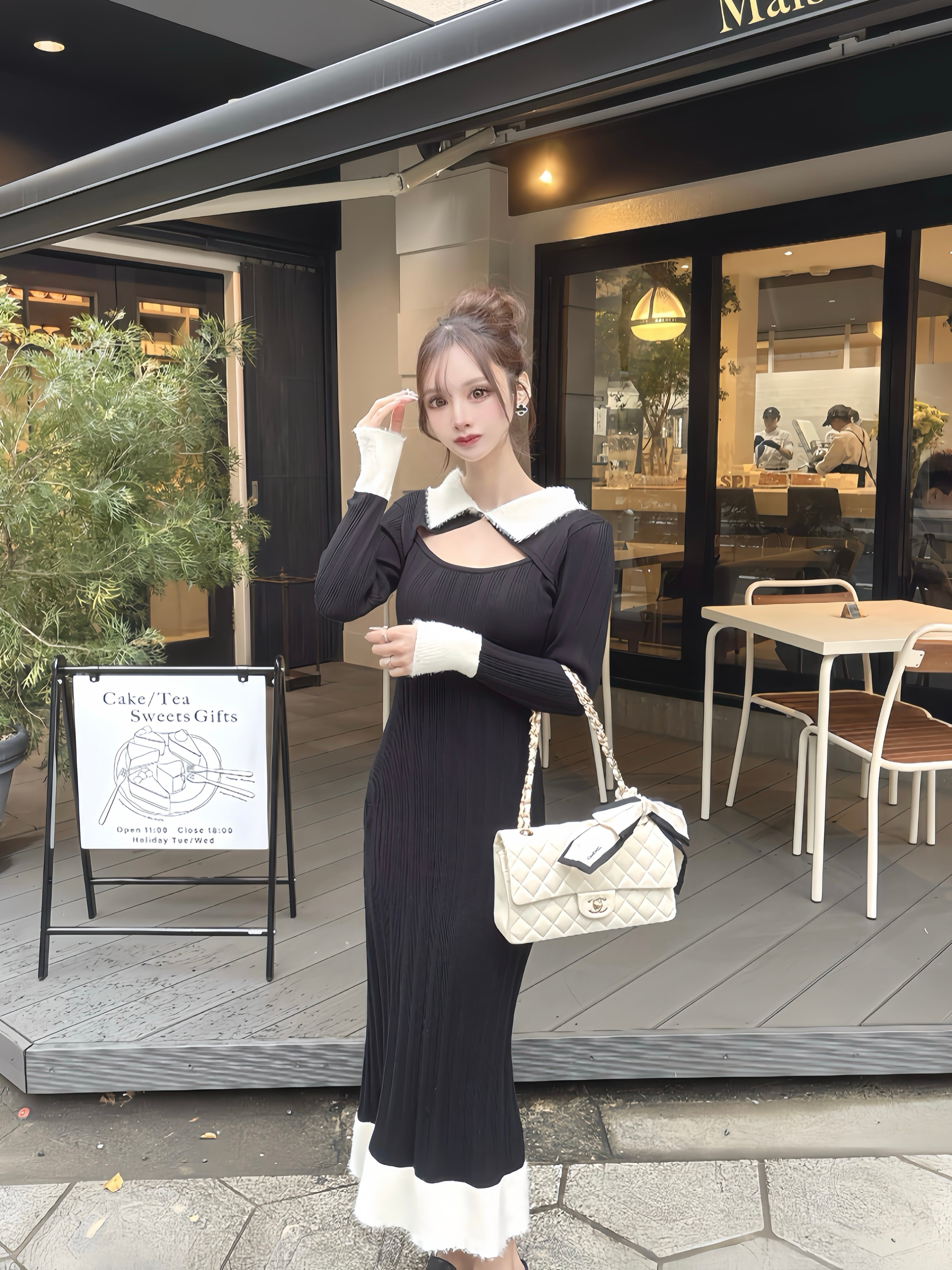 Bi color collar long onepiece