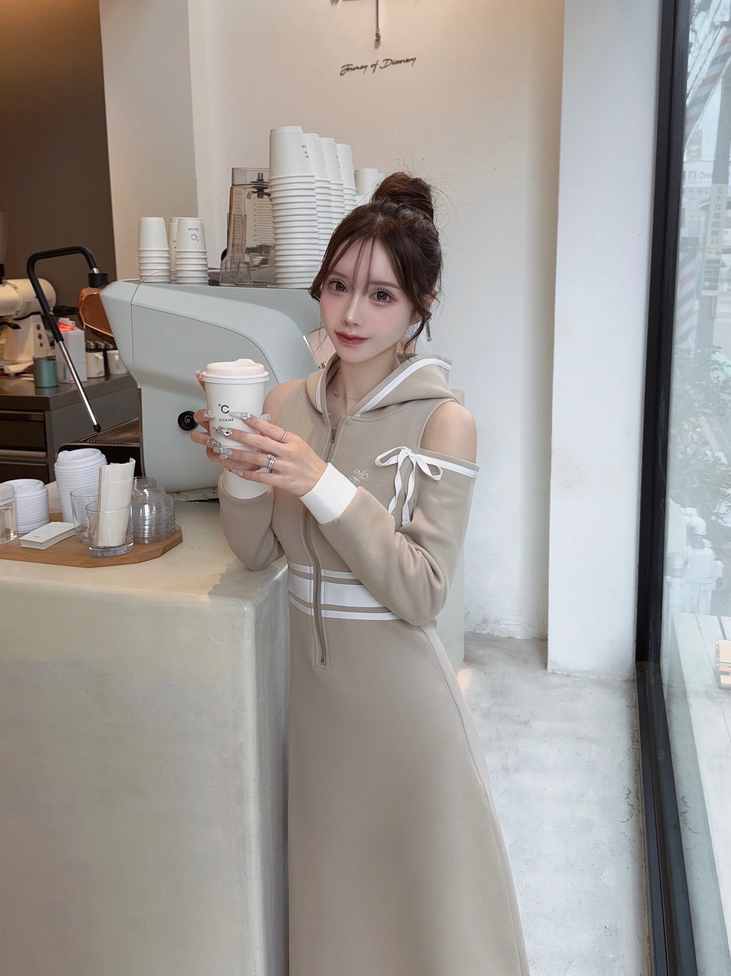 LL hooded long dress