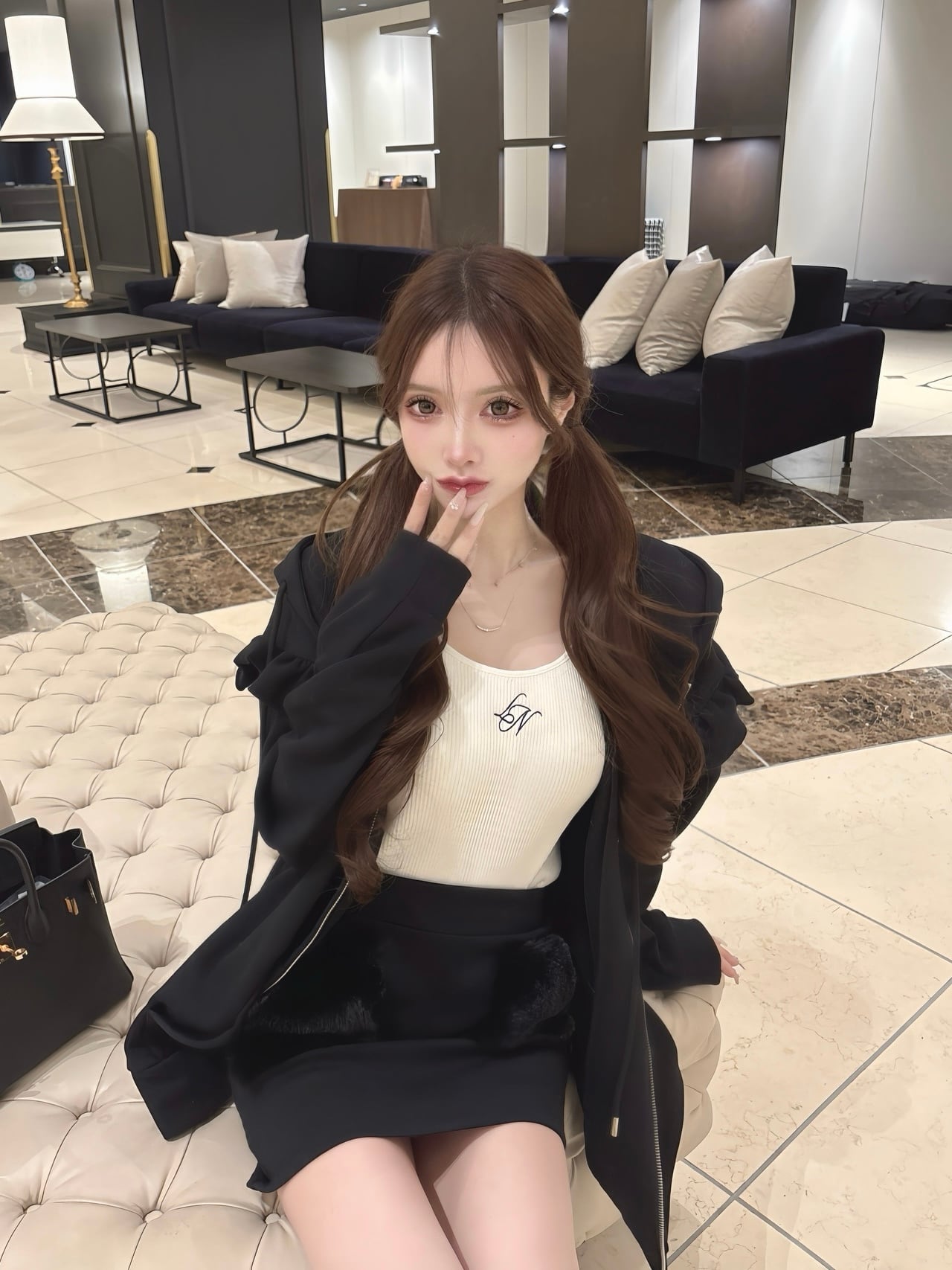 LN camisole + frill hoodie + pocket fur shirt 3set