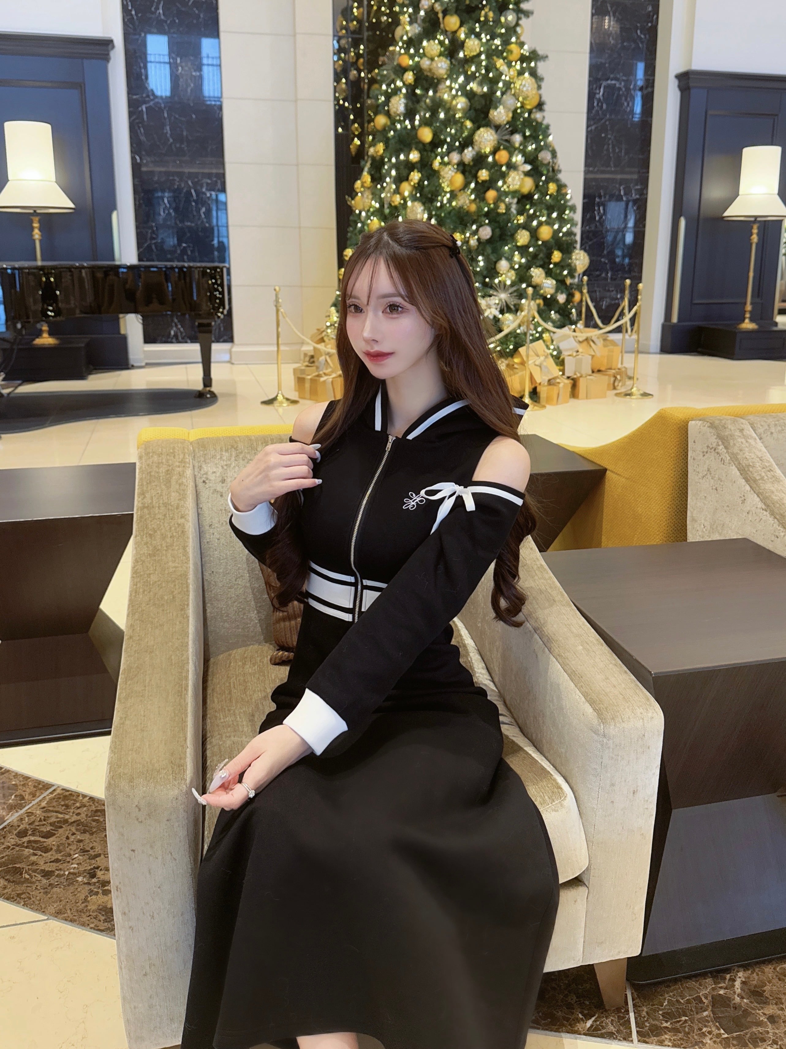 LL hooded long dress